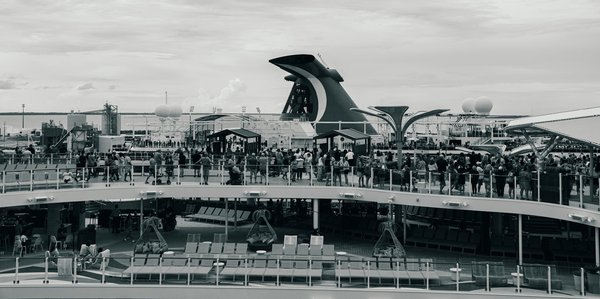 Rooftop paris : louez un espace unique avec vue sur la ville